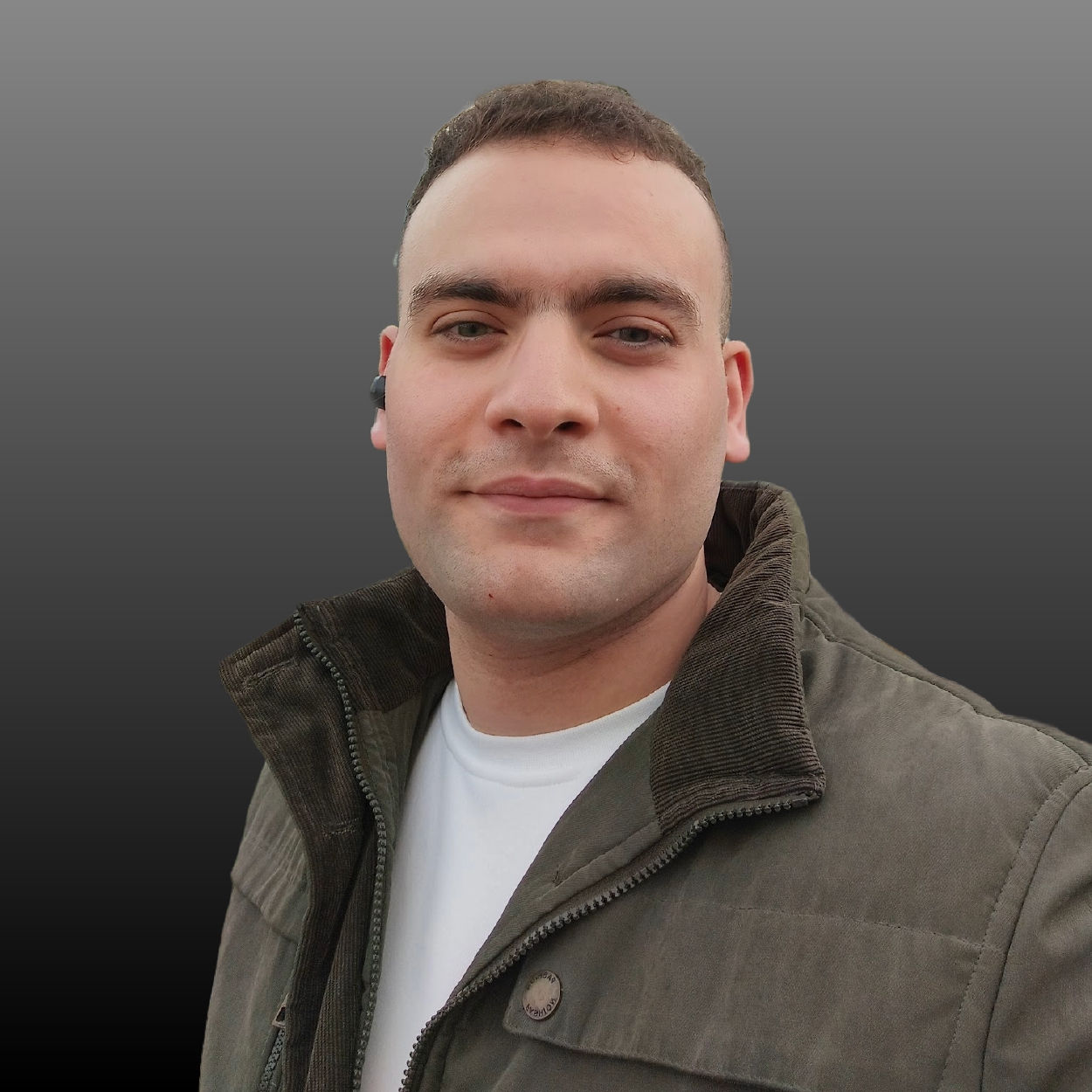 Abdallah Aladl - Senior Mobile & Full Stack Solutions Architect